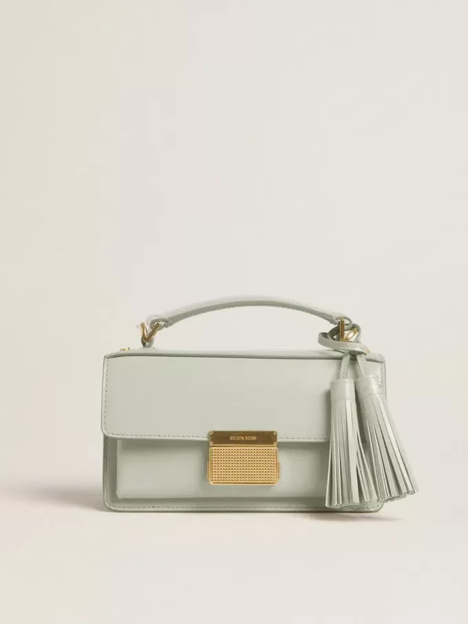 Kleine Venezia-Tasche aus mineralgrauem Leder mit Golddetails