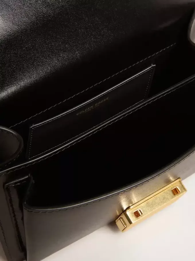 Kleine Venezia-Tasche aus schwarzem Leder mit Seidenschal