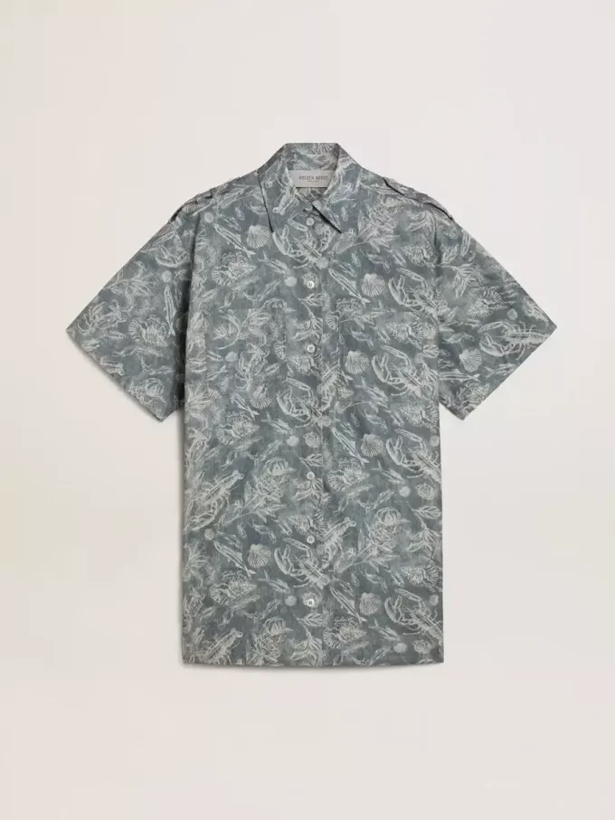 Kurzes Hemdkleid für Damen aus hellblauem Baumwollpopeline mit durchgehendem Marine-Print