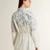 Kurzes Hemdkleid für Damen aus weiß gestreifter Baumwolle mit marineblauem Print