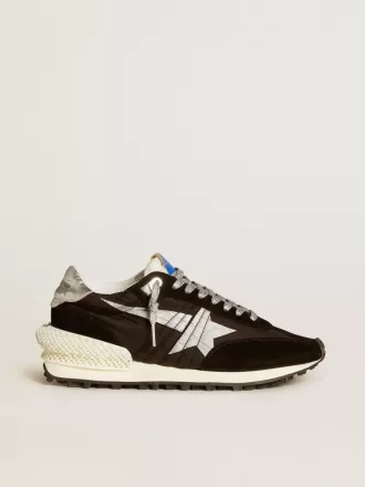 Marathon für Damen mit schwarzem Obermaterial aus Ripstop-Nylon und silbernem Stern