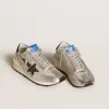Marathon für Damen mit silbernem Ripstop-Nylon-Obermaterial und schwarzem Stern Marathon für Damen mit silbernem Ripstop-Nylon-Obermaterial und schwarzem Stern