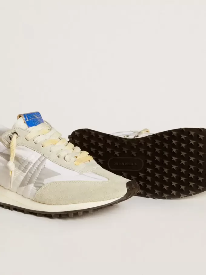 Marathon für Damen mit weißem Nylon-Obermaterial und silbernem Stern