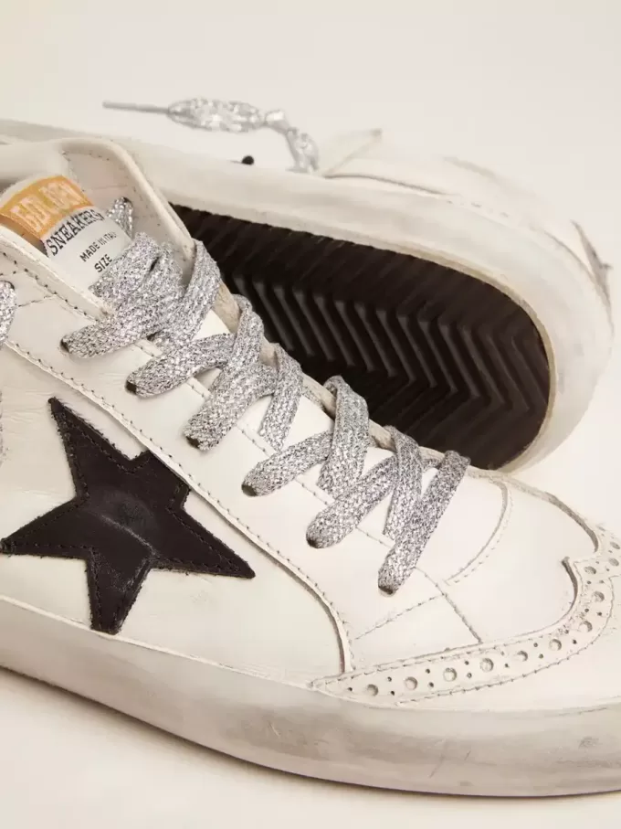 Mid Star für Damen mit laminierter Fersenlasche und Glitzerschnürsenkeln Mid Star für Damen mit laminierter Fersenlasche und Glitzerschnürsenkeln