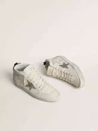 Mid Star für Damen mit silbernem Glitzerstern und schwarz laminierter Fersenlasche Mid Star für Damen mit silbernem Glitzerstern und schwarz laminierter Fersenlasche