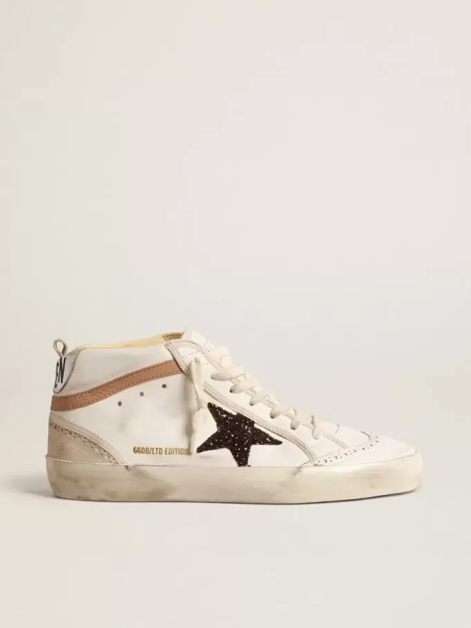 Mid Star LTD aus Nappaleder mit Glitzerstern und nudefarbenem Lederbesatz Mid Star LTD aus Nappaleder mit Glitzerstern und nudefarbenem Lederbesatz