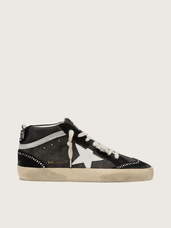 Mid Star LTD aus schwarzem Denim mit Wildledereinsätzen und Swarovski-Kristallen