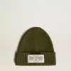 Militärgrüne Baumwollmütze mit appliziertem Label auf der Vorderseite Militärgrüne Baumwollmütze mit appliziertem Label auf der Vorderseite