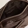 Mini Star Bag für Damen aus schwarzem Glanzleder mit farblich abgestimmtem Stern
