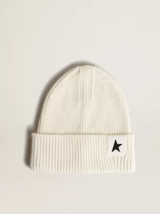 Off-white Baumwollmütze mit kontrastierendem schwarzen Stern Off-white Baumwollmütze mit kontrastierendem schwarzen Stern