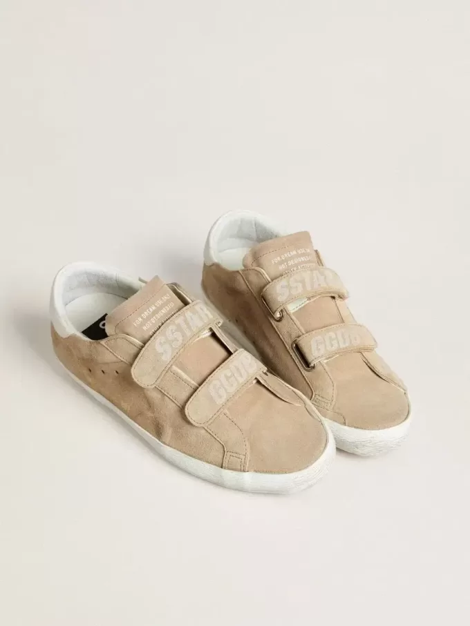 Old School für Damen aus beigem Wildleder mit weißer Lederferse Old School für Damen aus beigem Wildleder mit weißer Lederferse