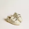 Old School Junior mit Stern aus Wildleder und Fersenlasche aus Metallic-Leder Old School Junior mit Stern aus Wildleder und Fersenlasche aus Metallic-Leder