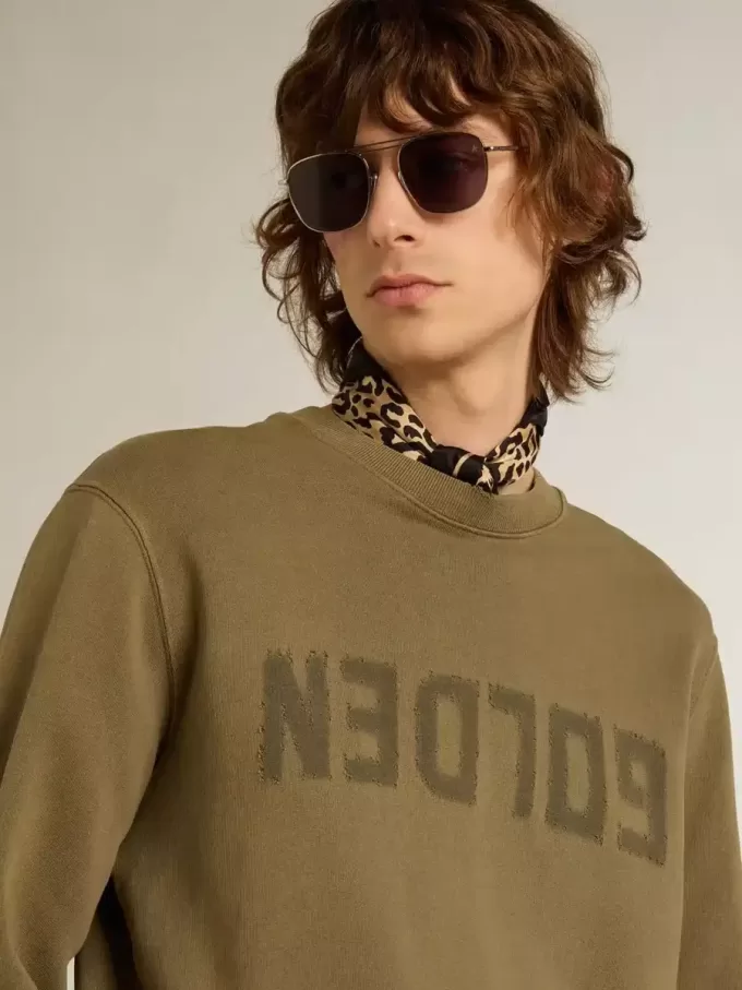 Olivgrünes Sweatshirt für Herren mit goldenem Schriftzug