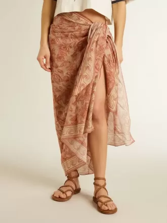 Sarong aus Baumwollvoile mit Allover-Print in Weiß und Ziegelrot