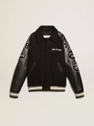 Schwarze Bomberjacke aus Wolle mit Aufnäher