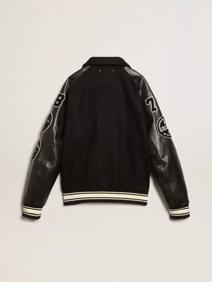 Schwarze Bomberjacke aus Wolle mit Aufnäher