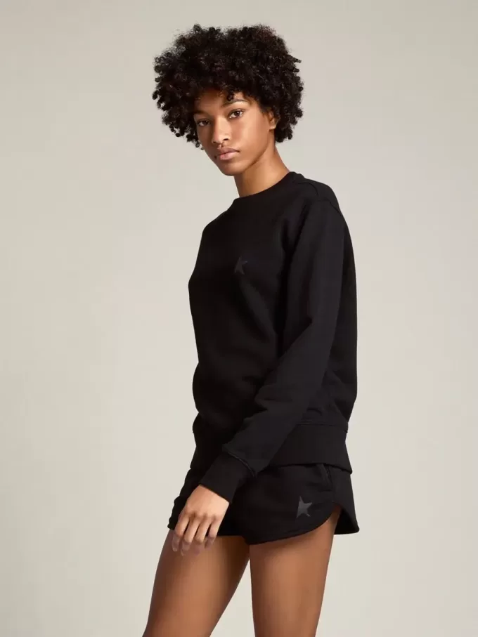 Schwarze Damenshorts mit Ton-in-Ton-Stern