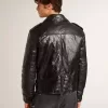Schwarze Herren-Bikerjacke aus Leder mit Glanzeffekt