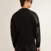 Schwarze Herrenjacke aus Merinowolle mit Lederaufnähern