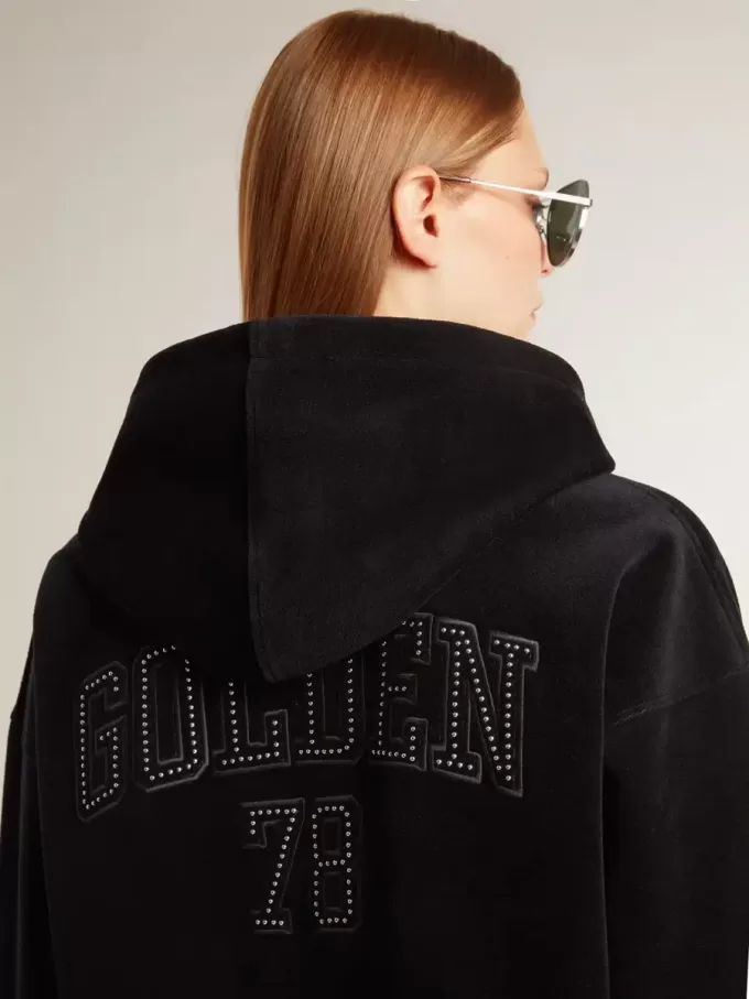 Schwarzes Chenille-Sweatshirt für Damen mit Stickerei auf dem Rücken