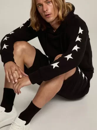 Schwarzes Sweatshirt aus der Alighiero Star Collection mit kontrastierenden weißen Sternen