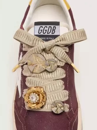 Skin „Vintage” beige bestickte Schnürsenkel mit Applikationen