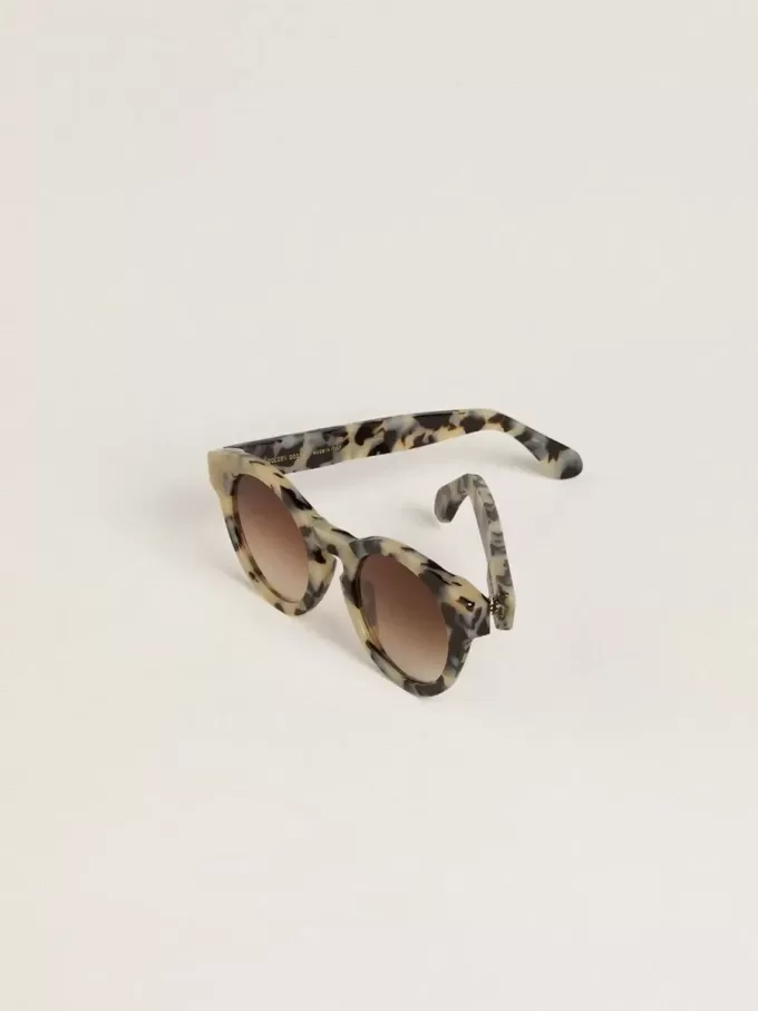 Sonnenbrille im Cameron-Stil mit Schildpattmuster Sonnenbrille im Cameron-Stil mit Schildpattmuster
