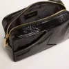 Star Bag aus glänzendem schwarzem Leder mit Ton-in-Ton-Stern