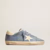 Super-Star aus hellblauem Wildleder mit beigem Lederstern und Fersenlasche Super-Star aus hellblauem Wildleder mit beigem Lederstern und Fersenlasche