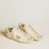 Super-Star für Damen aus Leder mit Swarovski-Kristallstern und Fersenlasche Super-Star für Damen aus Leder mit Swarovski-Kristallstern und Fersenlasche
