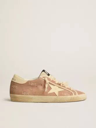 Super-Star für Damen aus puderrosa Wildleder mit cremefarbenem Lederstern Super-Star für Damen aus puderrosa Wildleder mit cremefarbenem Lederstern