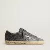 Super Star für Damen mit glitzerndem Obermaterial und silbernem Metallic-Lederstern Super Star für Damen mit glitzerndem Obermaterial und silbernem Metallic-Lederstern