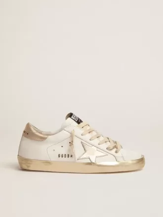 Super-Star für Damen mit goldglitzerndem Foxing und Metallnieten-Schriftzug Super-Star für Damen mit goldglitzerndem Foxing und Metallnieten-Schriftzug