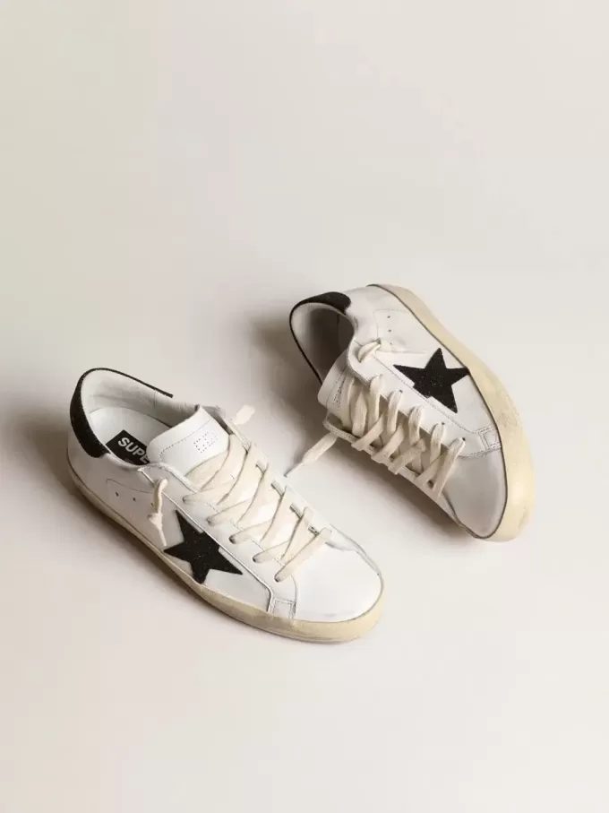 Super-Star für Damen mit schwarzem Swarovski-Kristallstern und Fersenlasche
