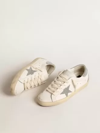 Super-Star für Damen mit silbernem Swarovski-Kristallstern und Fersenlasche Super-Star für Damen mit silbernem Swarovski-Kristallstern und Fersenlasche