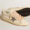 Super-Star LTD aus Leder mit beigem Wildlederstern und Swarovski-Nieten Super-Star LTD aus Leder mit beigem Wildlederstern und Swarovski-Nieten