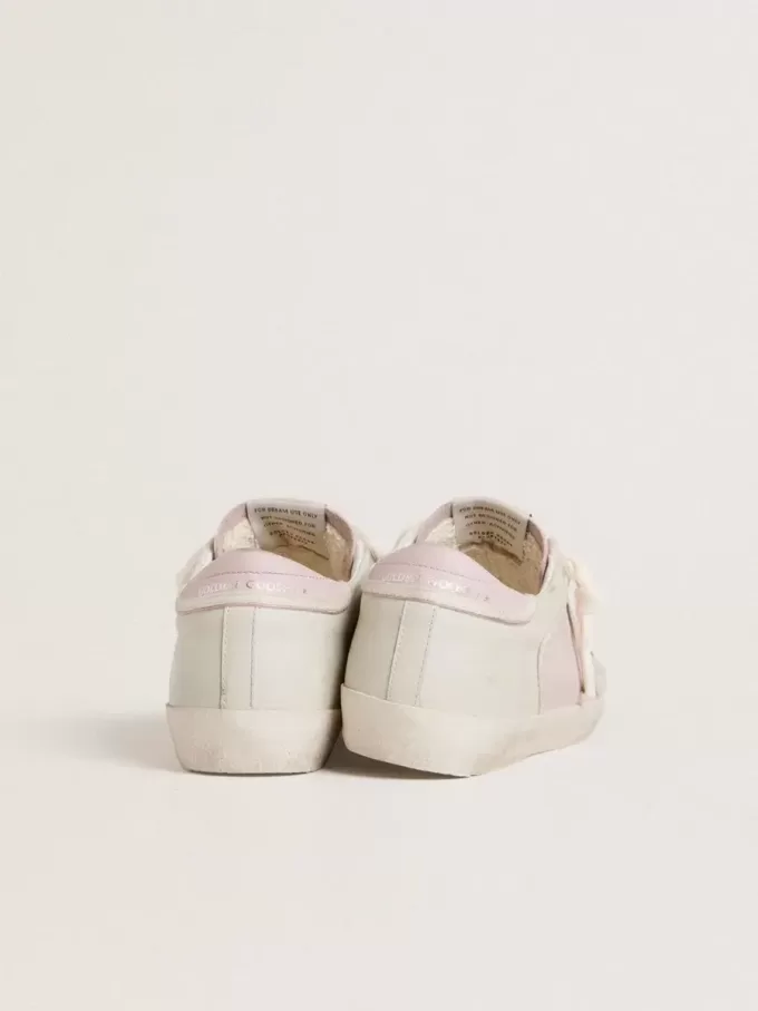 Super-Star LTD aus rosa Leder mit silberfarbenem Lederstern und rosa Lederabsatzlasche Super-Star LTD aus rosa Leder mit silberfarbenem Lederstern und rosa Lederabsatzlasche