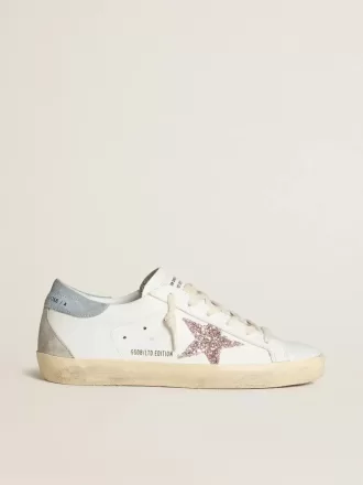Super-Star LTD für Damen mit mehrfarbigem Glitzerstern und Fersenlasche aus Wildleder Super-Star LTD für Damen mit mehrfarbigem Glitzerstern und Fersenlasche aus Wildleder