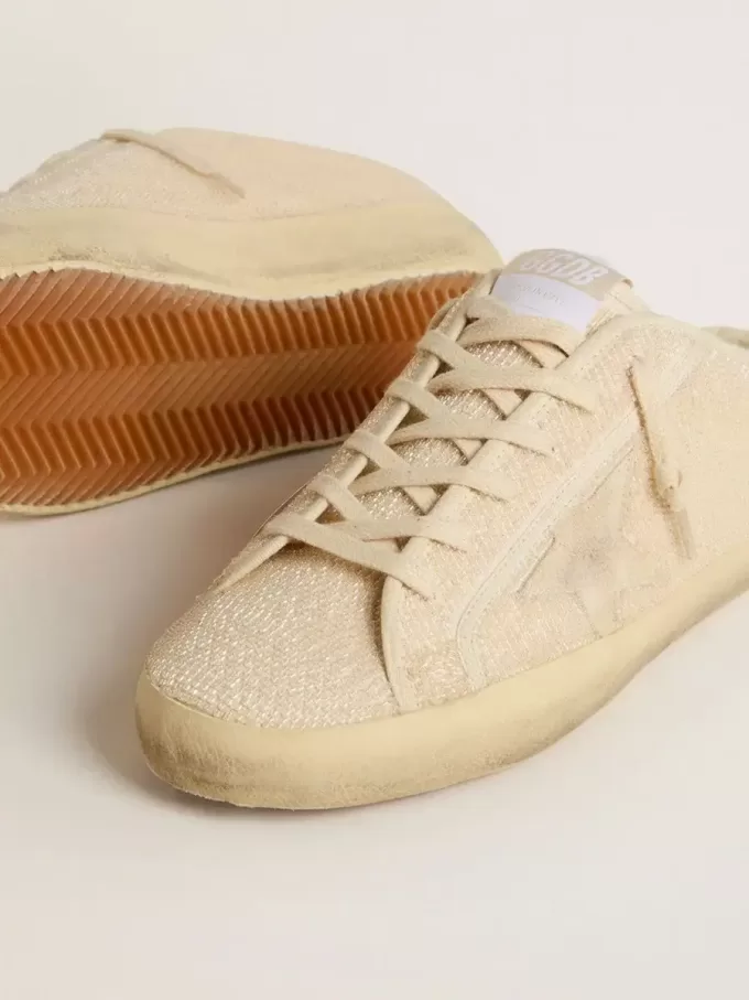 Super-Star Sabot für Damen aus beigem Canvas mit gestickten Perlen und beigem Wildlederstern