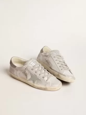 Super-Star-Sneaker aus grau-weißem Leder mit Glitzereffekt und Lederstern Super-Star-Sneaker aus grau-weißem Leder mit Glitzereffekt und Lederstern