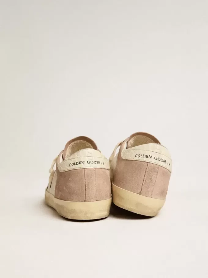 Super-Star-Sneaker für Damen aus rosa Wildleder mit silbermetallischem Lederstern Super-Star-Sneaker für Damen aus rosa Wildleder mit silbermetallischem Lederstern