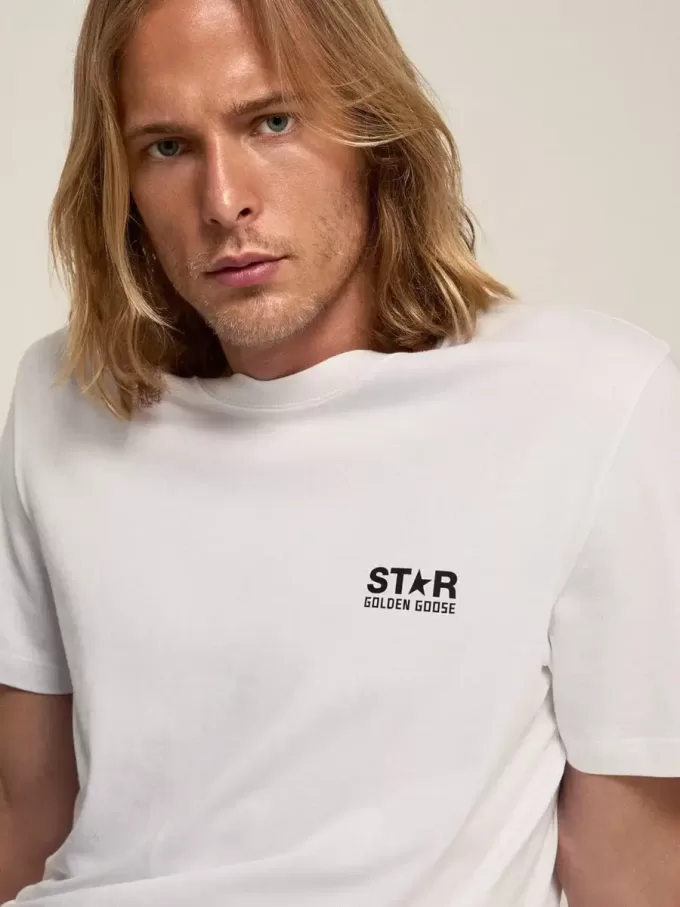 T-Shirt aus der White Star Collection mit kontrastierendem schwarzem Logo und Stern