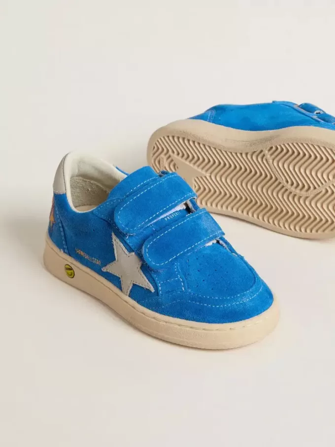 Teen Ball Star aus hellblauem Wildleder mit grauem Nubuk-Stern und Fersenlasche
