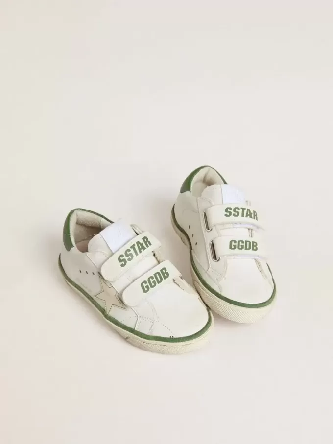 Teen Old School aus weißem Leder mit grüner Nappa-Fersenlasche und grünem Einsatz Teen Old School aus weißem Leder mit grüner Nappa-Fersenlasche und grünem Einsatz