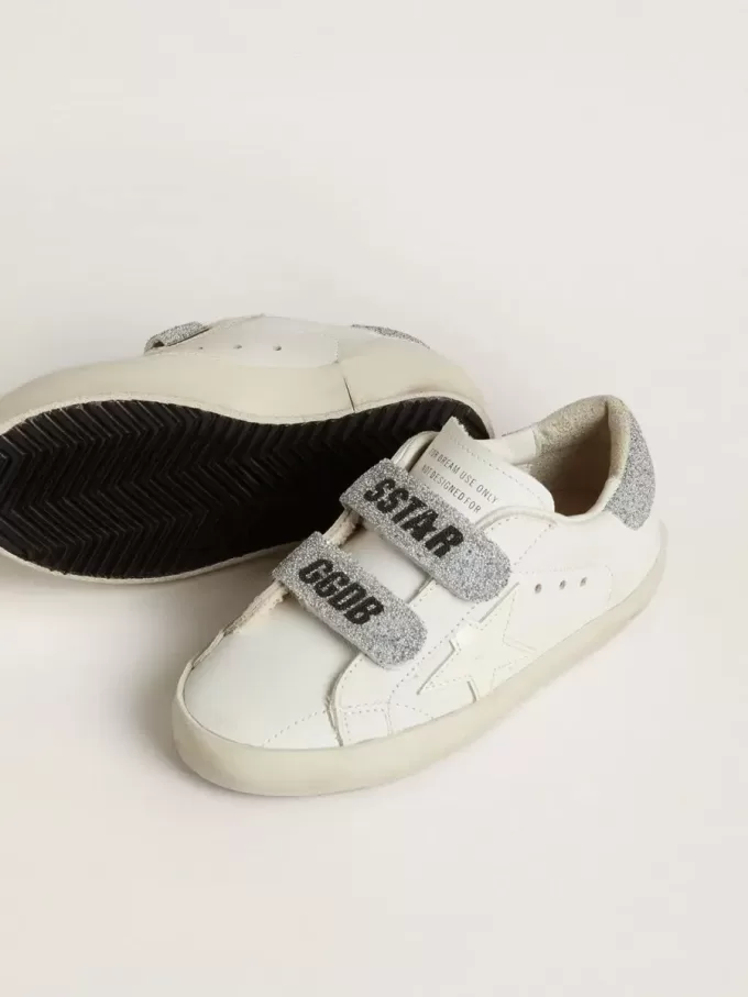 Teen Old School aus weißem Leder mit silberner Swarovski-Kristall-Fersenkappe und Riemen