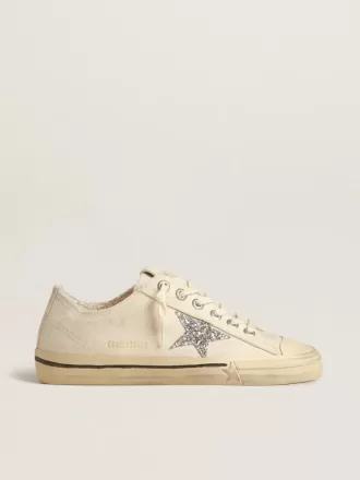 V-Star aus beigem Canvas mit silbernem Glitzerstern