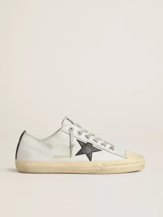 V-Star aus Leder mit schwarzem Stern und Fersenlasche aus Leder mit Krokodilprägung