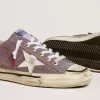 V-Star LAB für Damen aus lila Leder und Glitzer mit weißem Stern und silberner Glitzerzunge V-Star LAB für Damen aus lila Leder und Glitzer mit weißem Stern und silberner Glitzerzunge