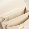 Venezia Tasche aus butterfarbenem Leder mit doppeltem Anhänger