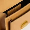 Venezia-Tasche aus ockergelbem geprägtem Leder mit goldenen Details
